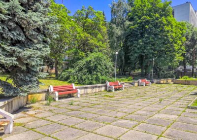 Скамейки для отдыха санатория Лермонтова Пятигорск - фотография