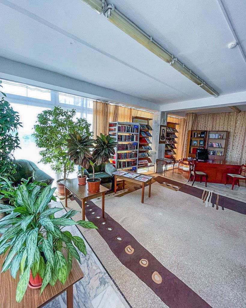 Библиотека в санатории Лермонтова Пятигорск - фотография