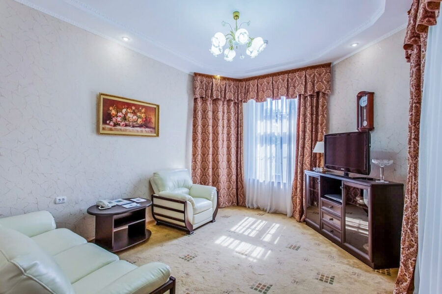 Апартаменты 2 местный 2 комнатный 10 корпус в санатории Лермонтова Пятигорск - фотография