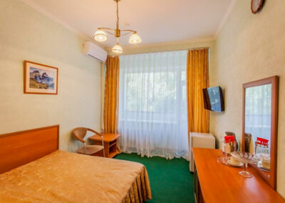 1 местный 1 категории номер в санатории Лермонтова Пятигорск - фотография