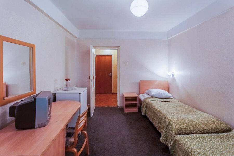 2 местный номер 3 категории в санатории «им. Лермонтова» в г. Пятигорске - фотография