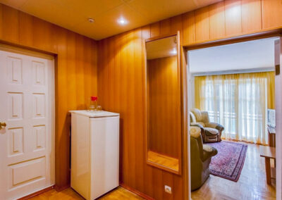 Люкс 2 местный 2 комнатный корпус 3 в санатории Лермонтова Пятигорск - фотография