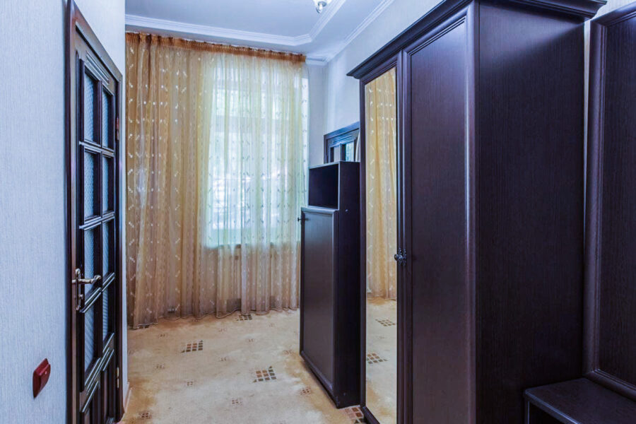 Апартаменты 2 местный 2 комнатный 10 корпус в санатории Лермонтова Пятигорск - фотография