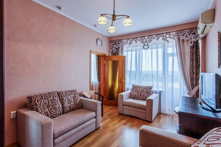 Люкс в 4 корпусе в санатории Лермонтова Пятигорск - фотография