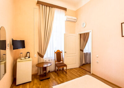 Номер 1 местный 1 категории в 5 корпусе в санатории «Лермонтова» в г. Пятигорск - фотография