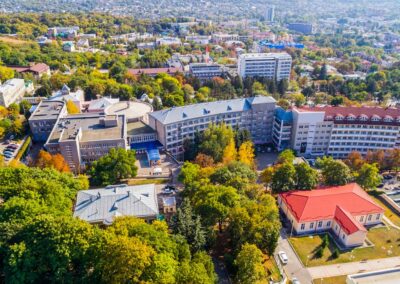 Вид на 4 корпус санатория Лермонтова Пятигорск - фотография