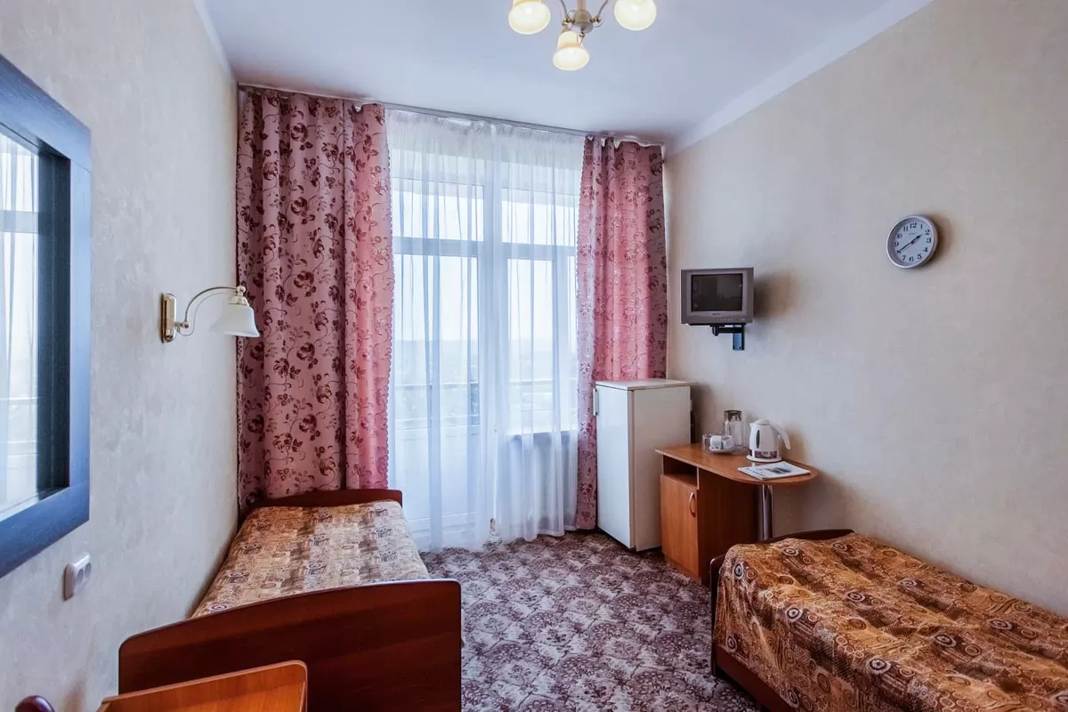 2 местный номер 2 категории 1 корпус в санатории Лермонтова Пятигорск - фотография