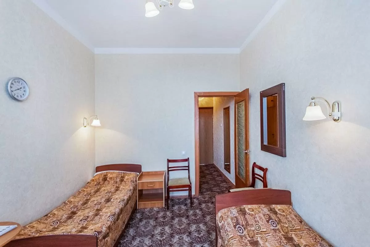 2 местный номер 2 категории 1 корпус в санатории Лермонтова Пятигорск - фотография