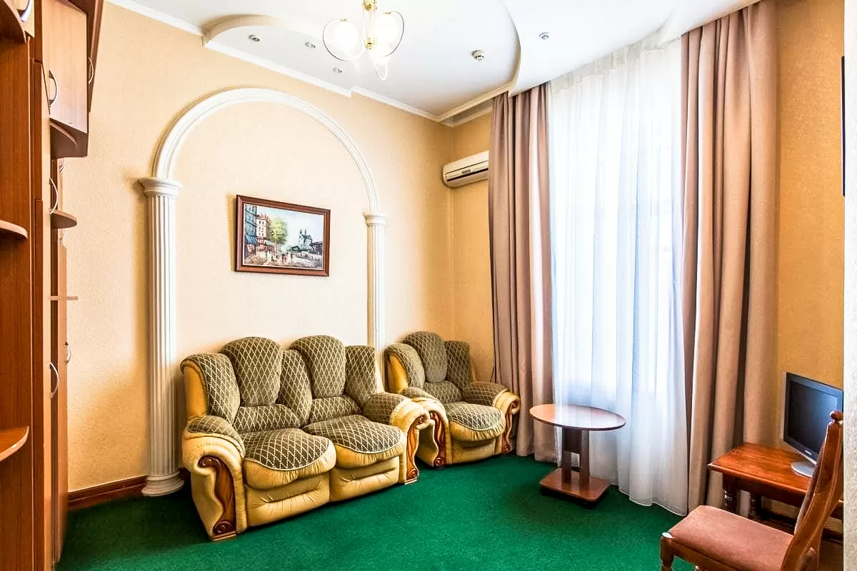 Номер 2 местный 2 комнатный 1 категории в 5 корпусе в санатории «Лермонтова» в г. Пятигорск - фотография