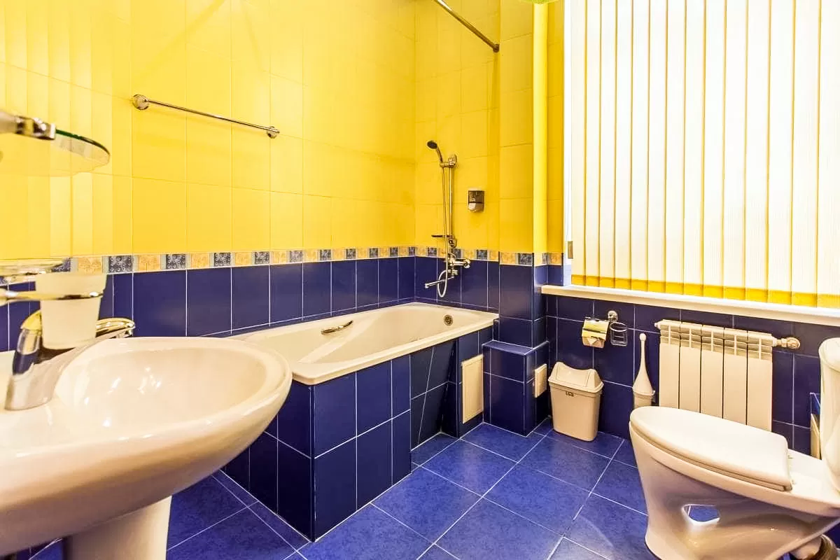 Номер 2 местный 2 комнатный 1 категории в 5 корпусе в санатории «Лермонтова» в г. Пятигорск - фотография